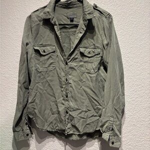 Universal Thread Sage Green Button Down Shirt